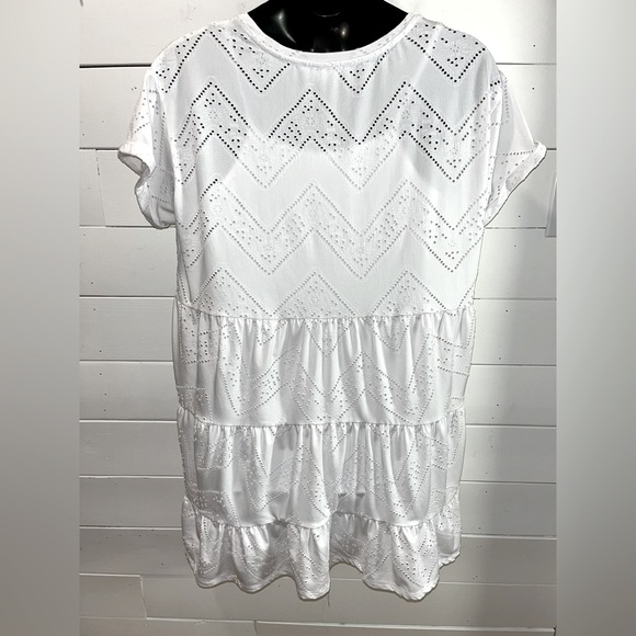 IN EVERY STORY – White Eyelet Dress with Lining – Size X – 2-Piece Set - Picture 8 of 14